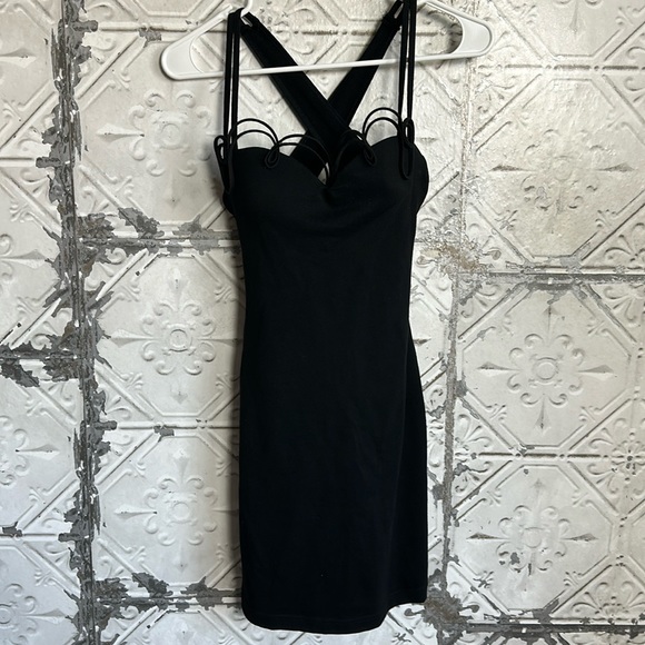 Vintage Dresses & Skirts - Vintage 90s Y2K scalloped unique criss cross back black mini dress